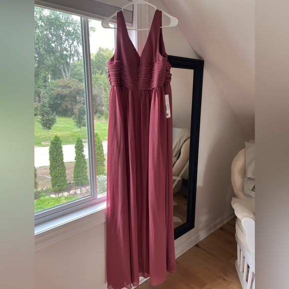 AZAZIE Yetta Maternity Bridesmaid Dress - Picture 3 of 6